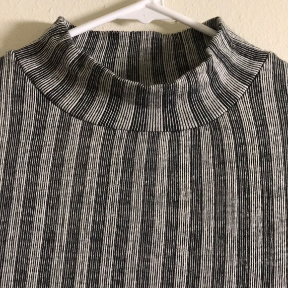 ZARA STRIPED LONG SLEEVE MIDI DRESS - Picture 4 of 5